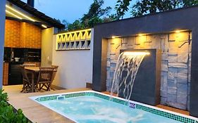Casa Sunstay Garden Com Piscina